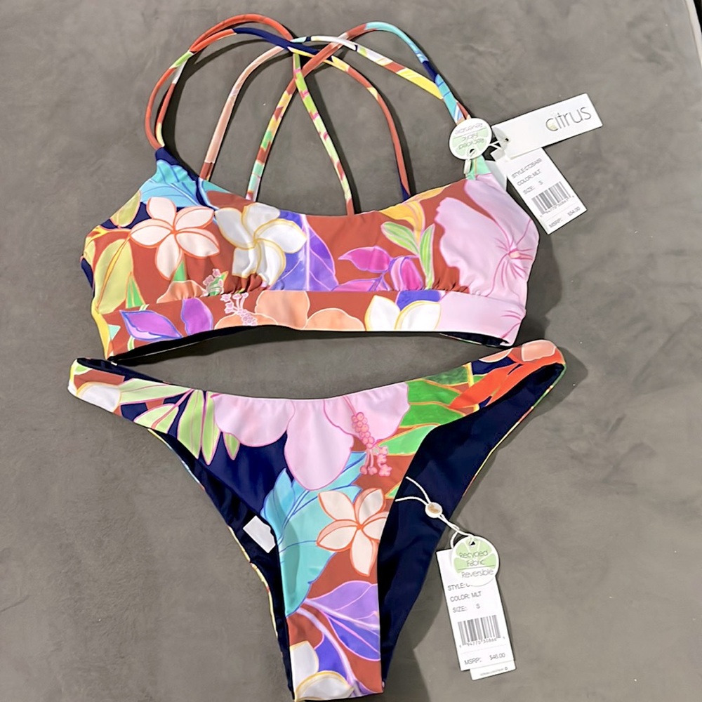 Citrus NWT bikini reversible navy/floral small orange purple white brown